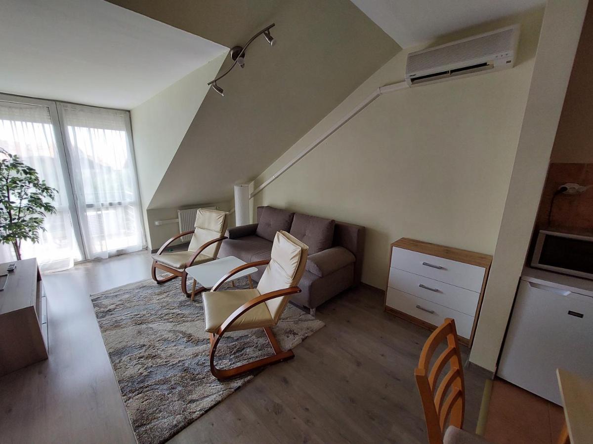 Cserke Napfeny Apartman Cserkeszőlő Exteriör bild