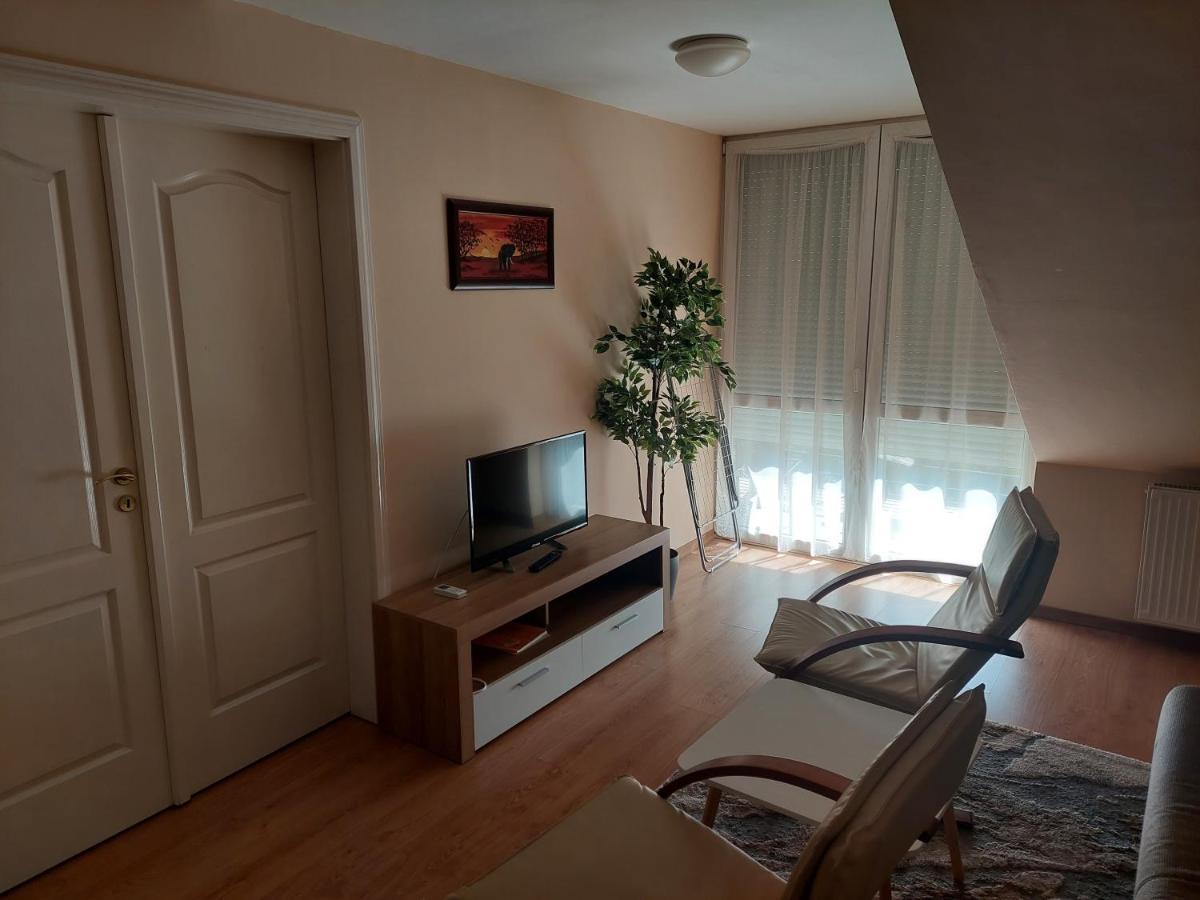 Cserke Napfeny Apartman Cserkeszőlő Exteriör bild