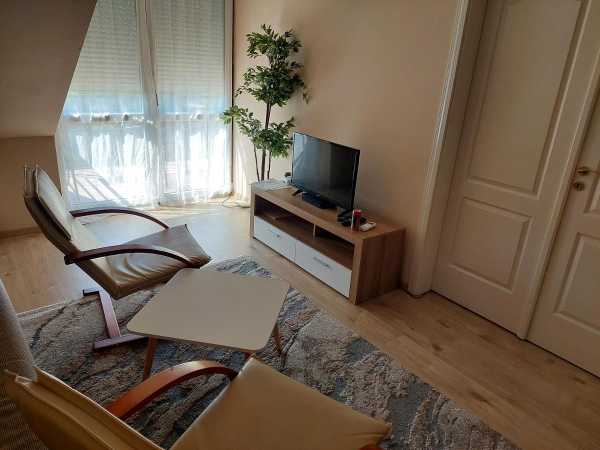 Cserke Napfeny Apartman Cserkeszőlő Exteriör bild