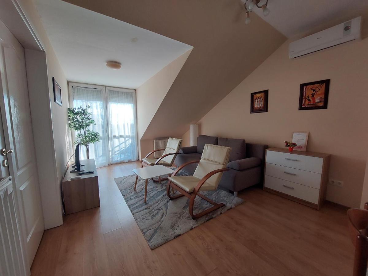 Cserke Napfeny Apartman Cserkeszőlő Exteriör bild