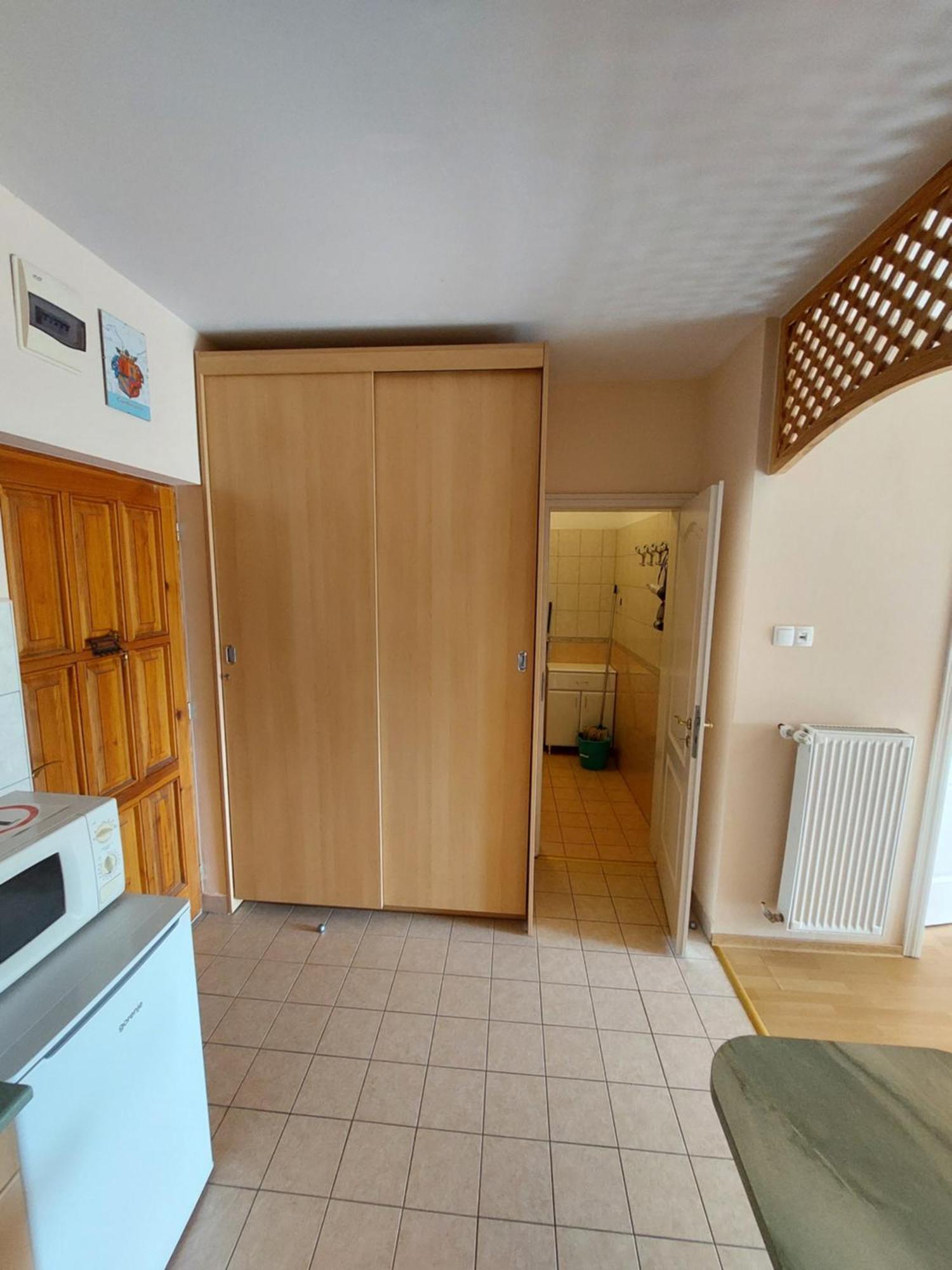 Cserke Napfeny Apartman Cserkeszőlő Rum bild